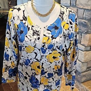 Floral summer lightweight button front cardigan by JonesWear size large